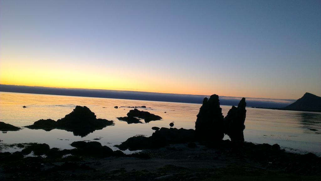 Urdartindur Guesthouse And Cottages Northurfjorthur 외부 사진