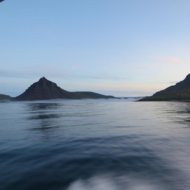Urdartindur Guesthouse And Cottages Northurfjorthur 외부 사진